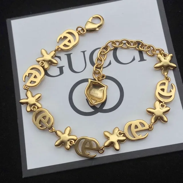 Colar Gucci Dourado Rosa Enrolado GG Links Flores de Cristal 7