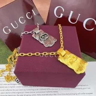Gucci Gold Silver Interlocking G Logo Pendants Textured Wood-Grain Finish Necklace
