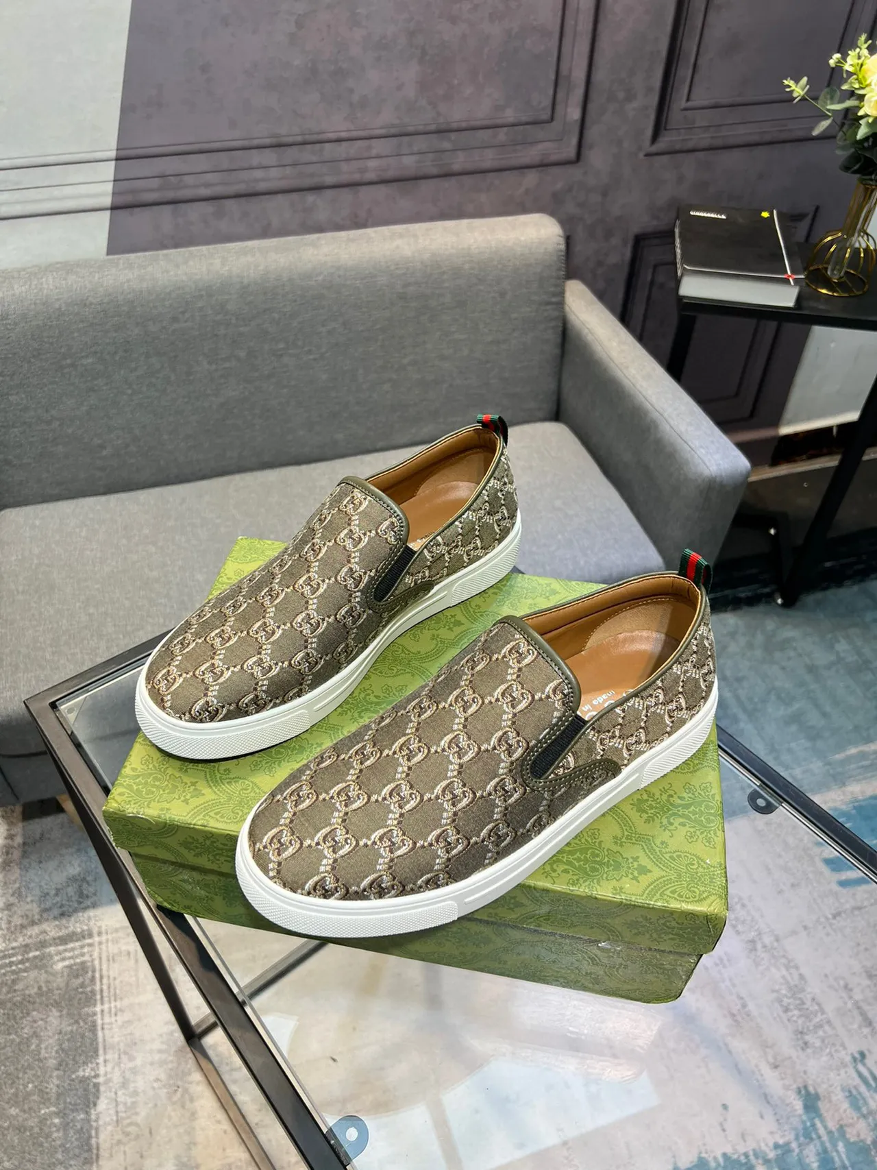 Gucci Green Beige GG Monogram Canvas Slip-On Construction Loafer 9