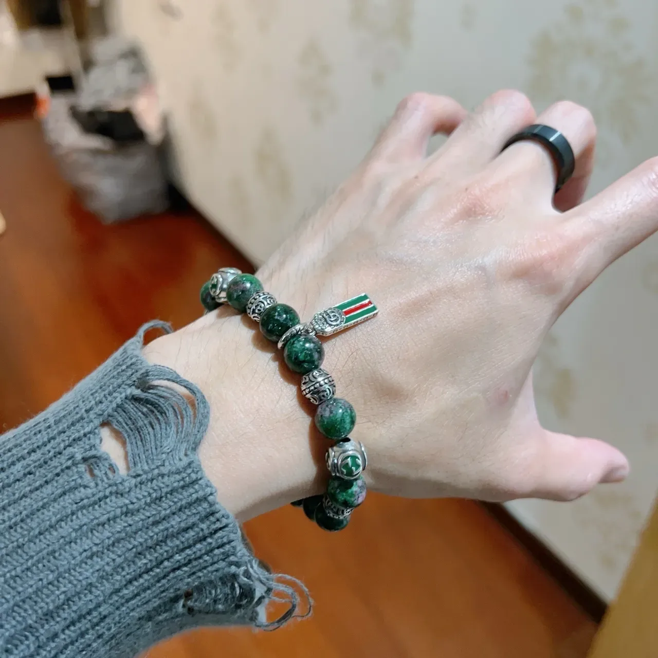 Gucci Green Red Beaded Gemstone Bracelet 7