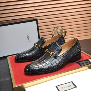 Gucci Horsebit 1955 黑色鳄鱼纹压花皮革乐福鞋