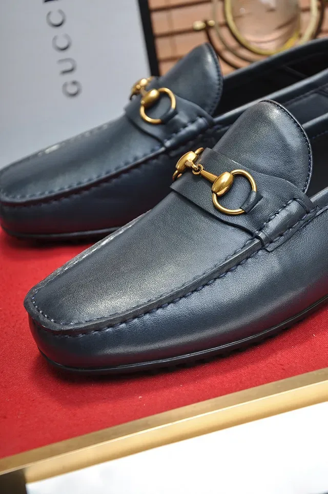 Gucci Horsebit 1955 Black Leather Gold Buckle Loafers 2