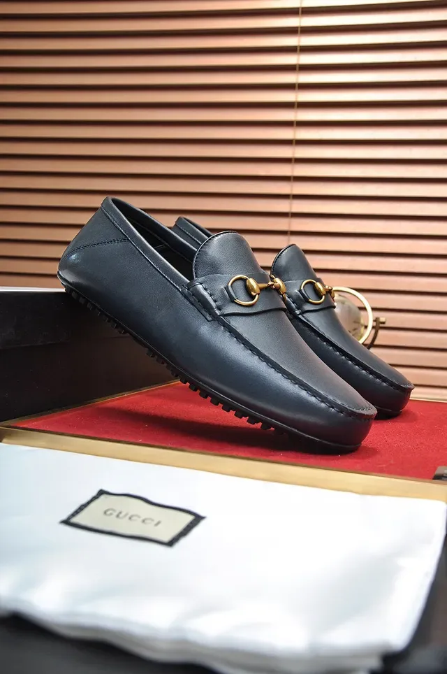 Gucci Horsebit 1955 Black Leather Gold Buckle Loafers 5