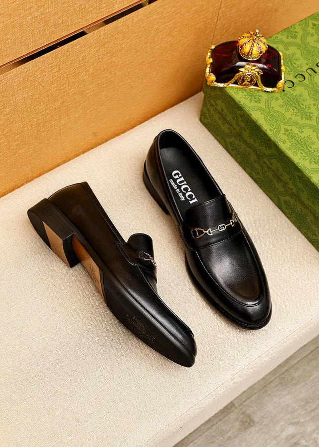 Gucci Horsebit 1955 Black Leather Horsebit Loafers 9
