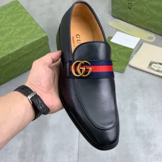 Gucci Horsebit 1955 黑色皮革 Web Stripe 乐福鞋