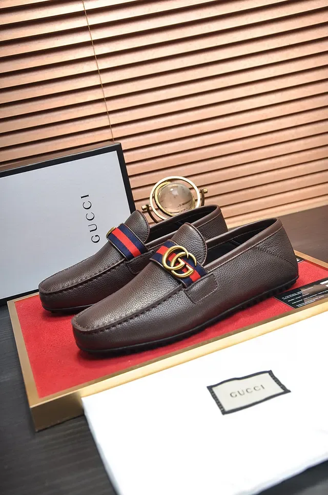 Gucci Horsebit 1955 Brown Pebbled Leather Loafer 7