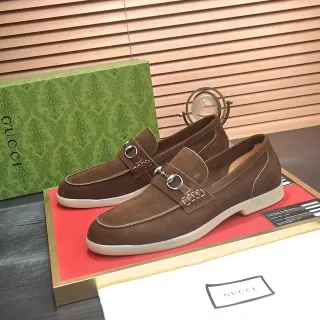 Gucci Horsebit 1955 भूरा सूड लोफर्स