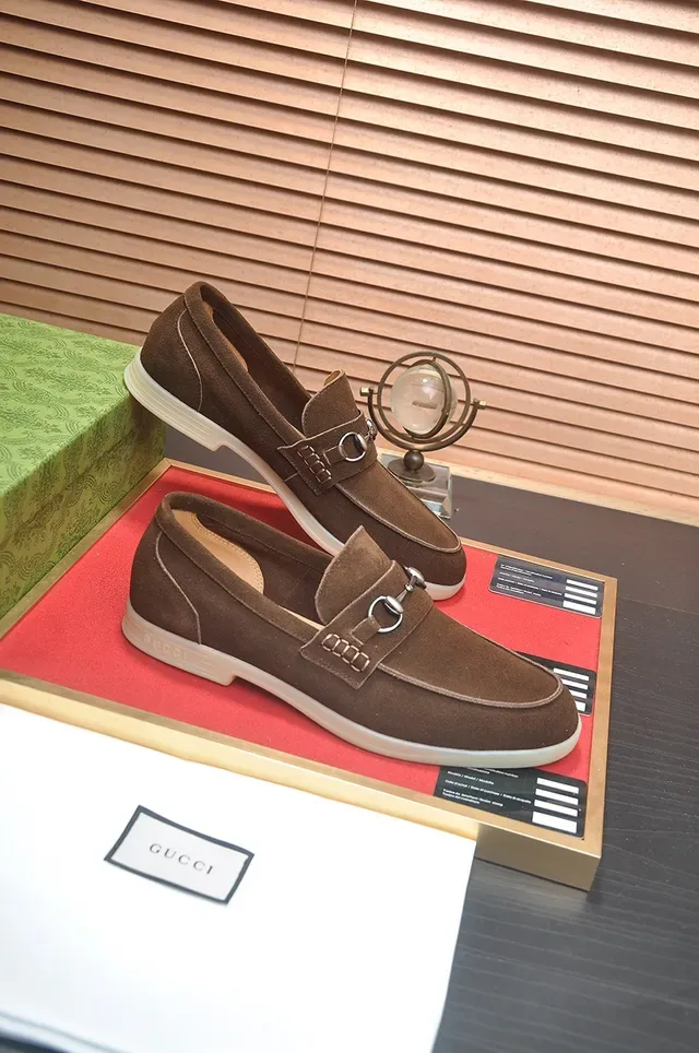 Gucci Horsebit 1955 भूरा सूड लोफर्स 4