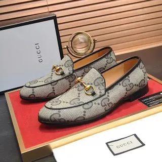 Gucci Horsebit 1955 GG Monogram कैनवास लोफर