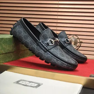 Gucci Horsebit 1955 GG Monogram 帆布乐福鞋