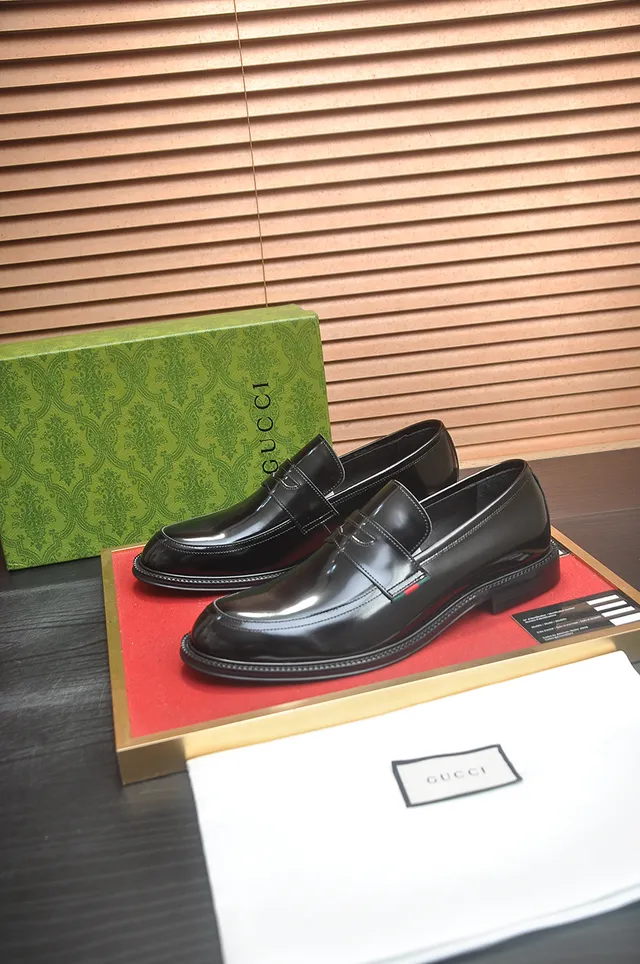 Gucci Horsebit 1955 Loafer Glossy Black Patent Leather Loafer 4