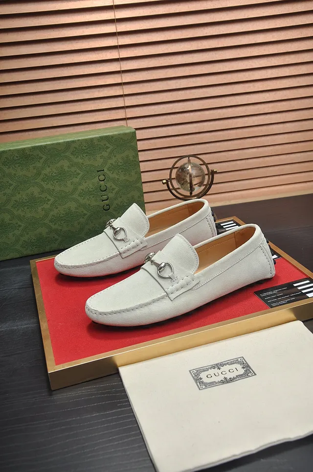 Gucci Horsebit 1955 Off-White mocassins de camurça 3