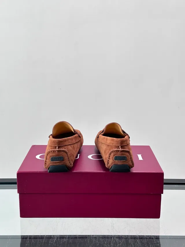 Gucci Horsebit 1955 Mocassins Daim Tan Rayures Web 3