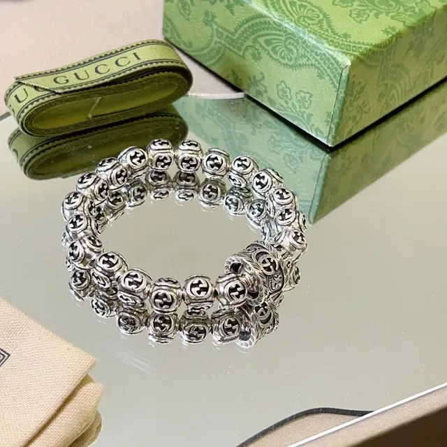 Gucci Interlocking G Bead Bracelet Silver Black Motif Beads Metal Bracelet 3