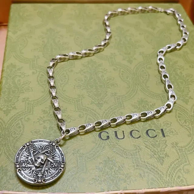 Gucci Interlocking G-Link Skull Pendant Necklace 8