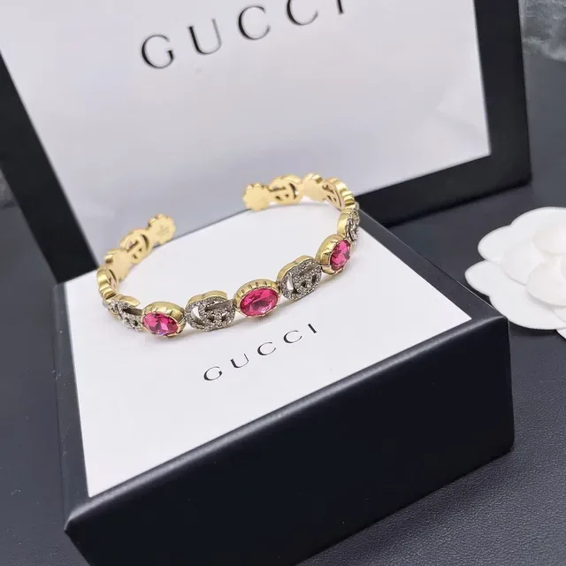 Gucci Interlocking G Pink Gemstone Gold-Tone Rigid Bracelet 4