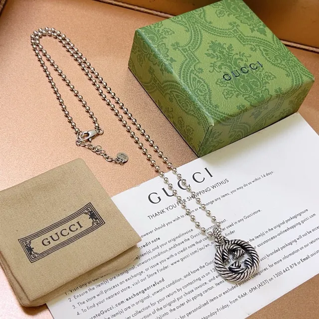 Gucci Interlocking G Rope Twist Pendant Necklace 4