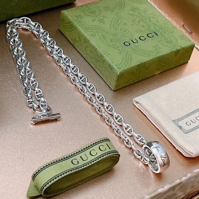 Gucci Link to Love Silver Chain Toggle Clasp Necklace 5