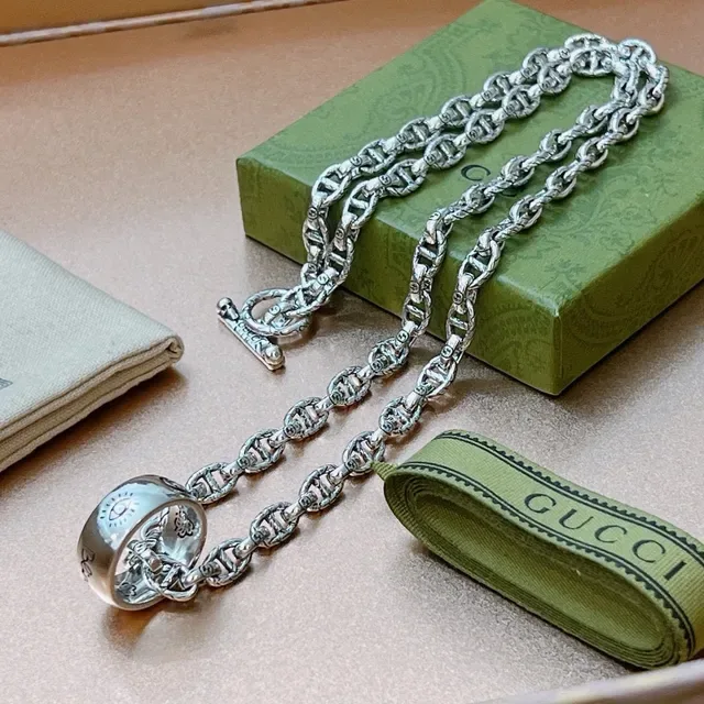 Gucci Link to Love Silver Chain Toggle Clasp Necklace 6