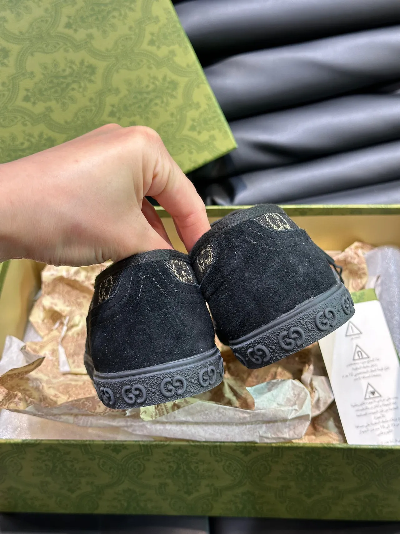 Gucci Monogrammed Textile Low-Top Lifestyle Sneakers 3