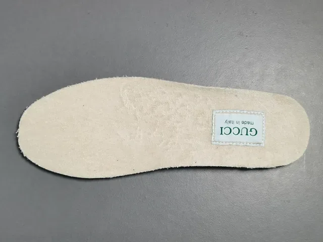 غوتشي حذاء سينيكر سميك GG Monogram كانفاس أبيض متعدد الألوان وسادة مصممة 16