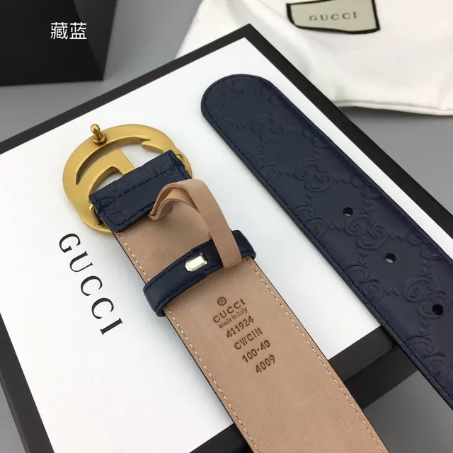 Ceinture en cuir Gucci Ophidia Bleu marine Embossée en or GG Monogram Boucle Interlocking G 8