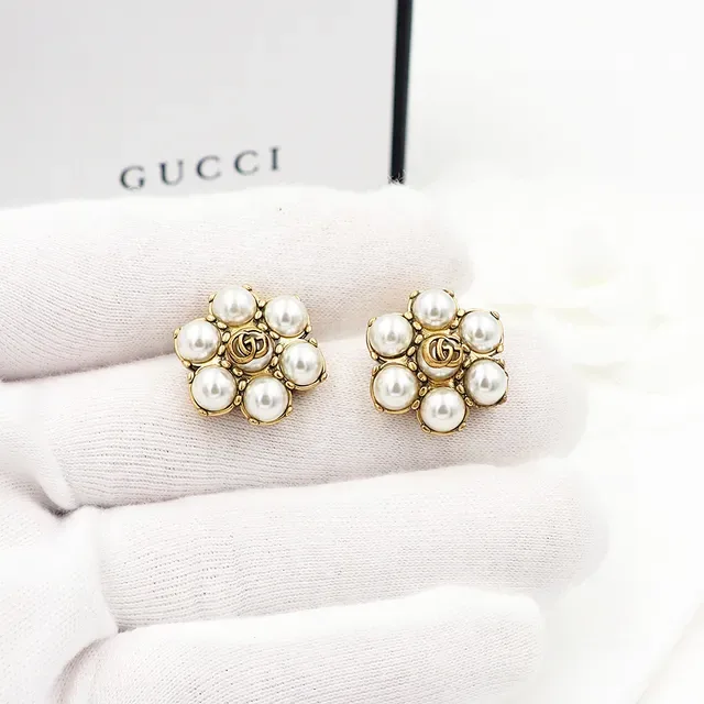 Gucci Pearl Floral Interlocking G Stud Earrings 8
