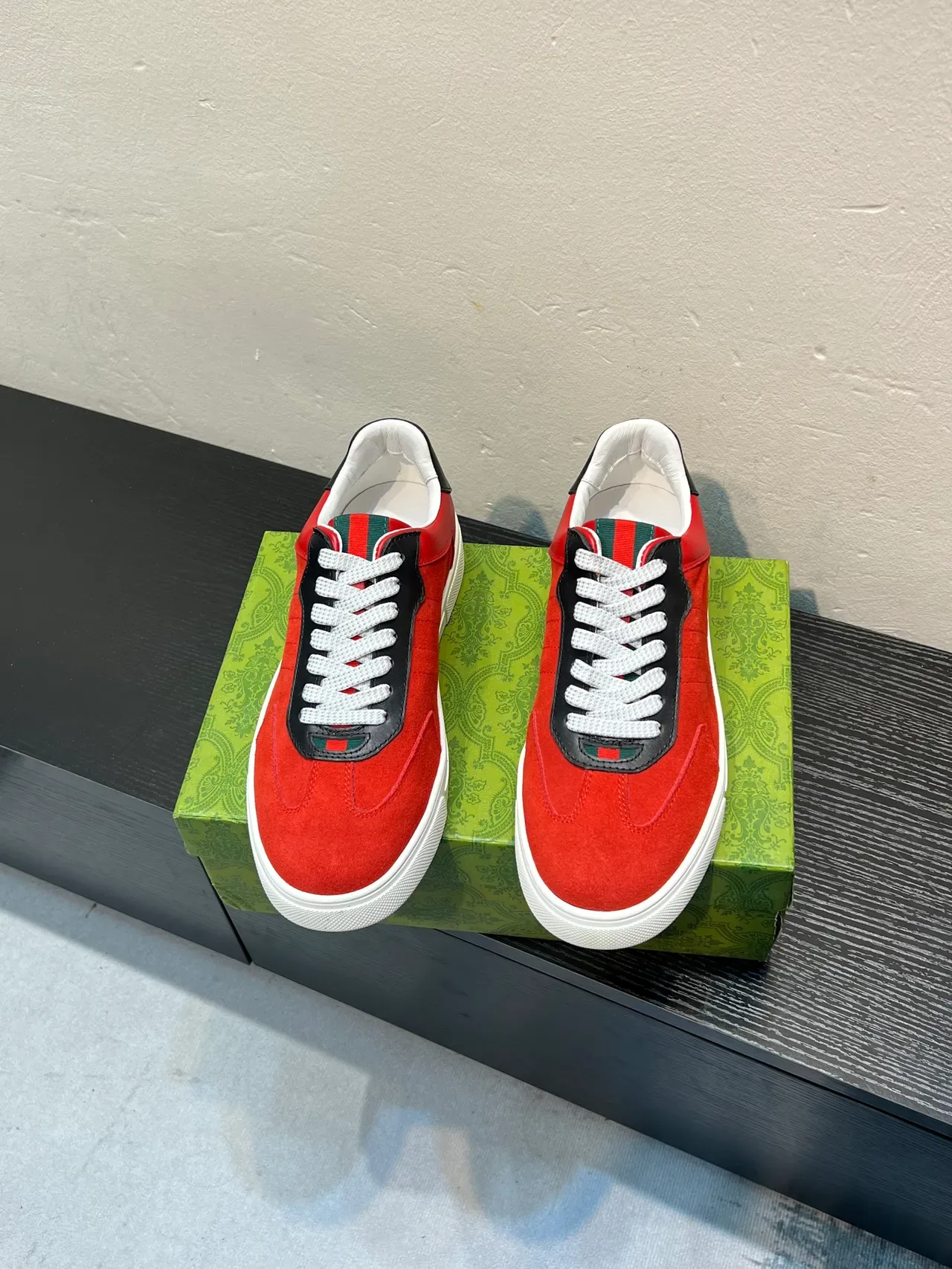 Gucci Red Black White Suede Leather Panelled Low-Top Sneaker 3