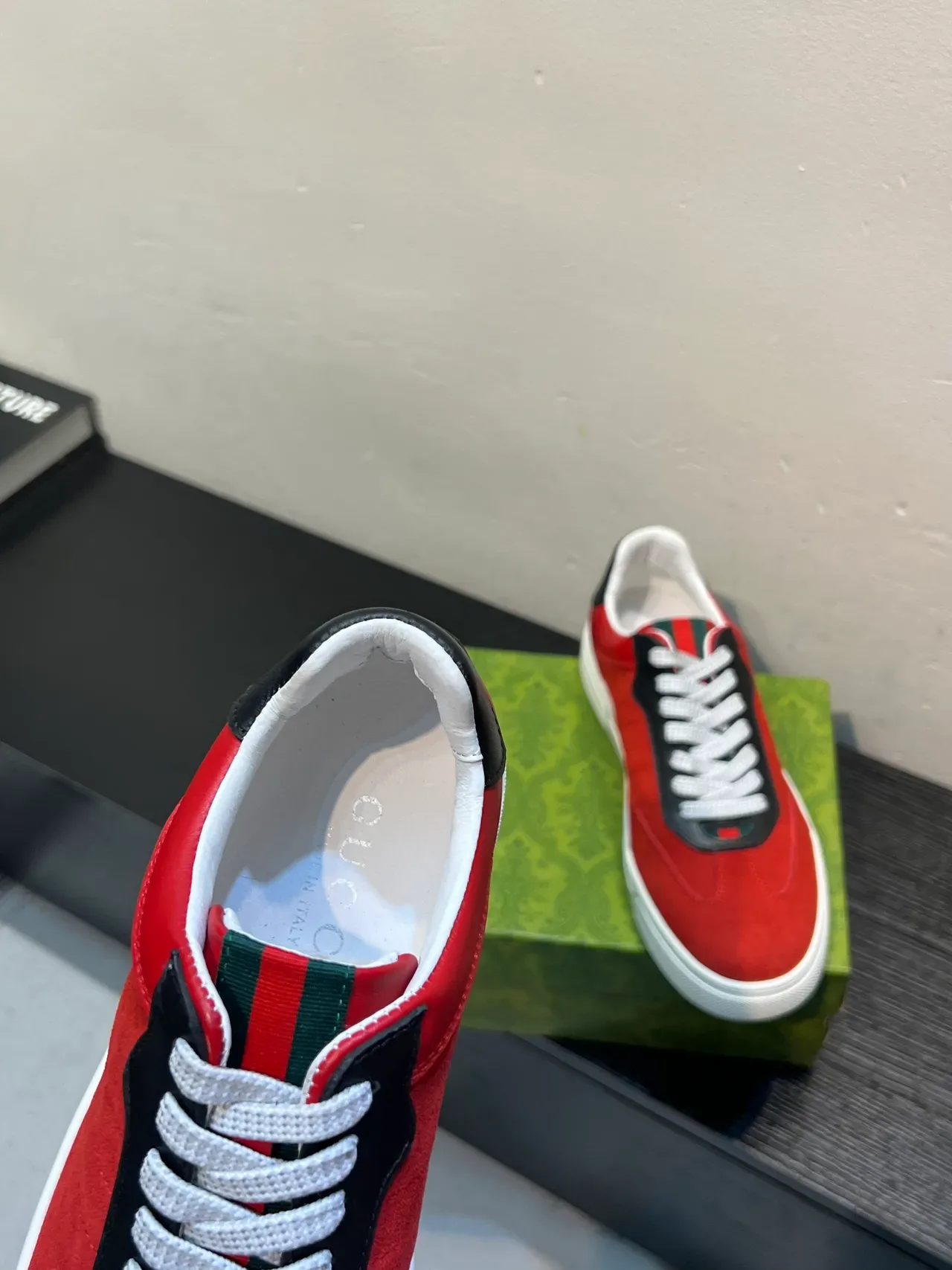 Gucci Red Black White Suede Leather Panelled Low-Top Sneaker 7