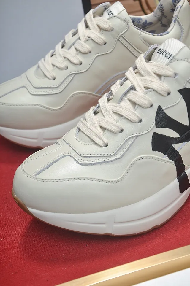 Gucci Rhyton Off-White and Black Chunky Sneakers 4