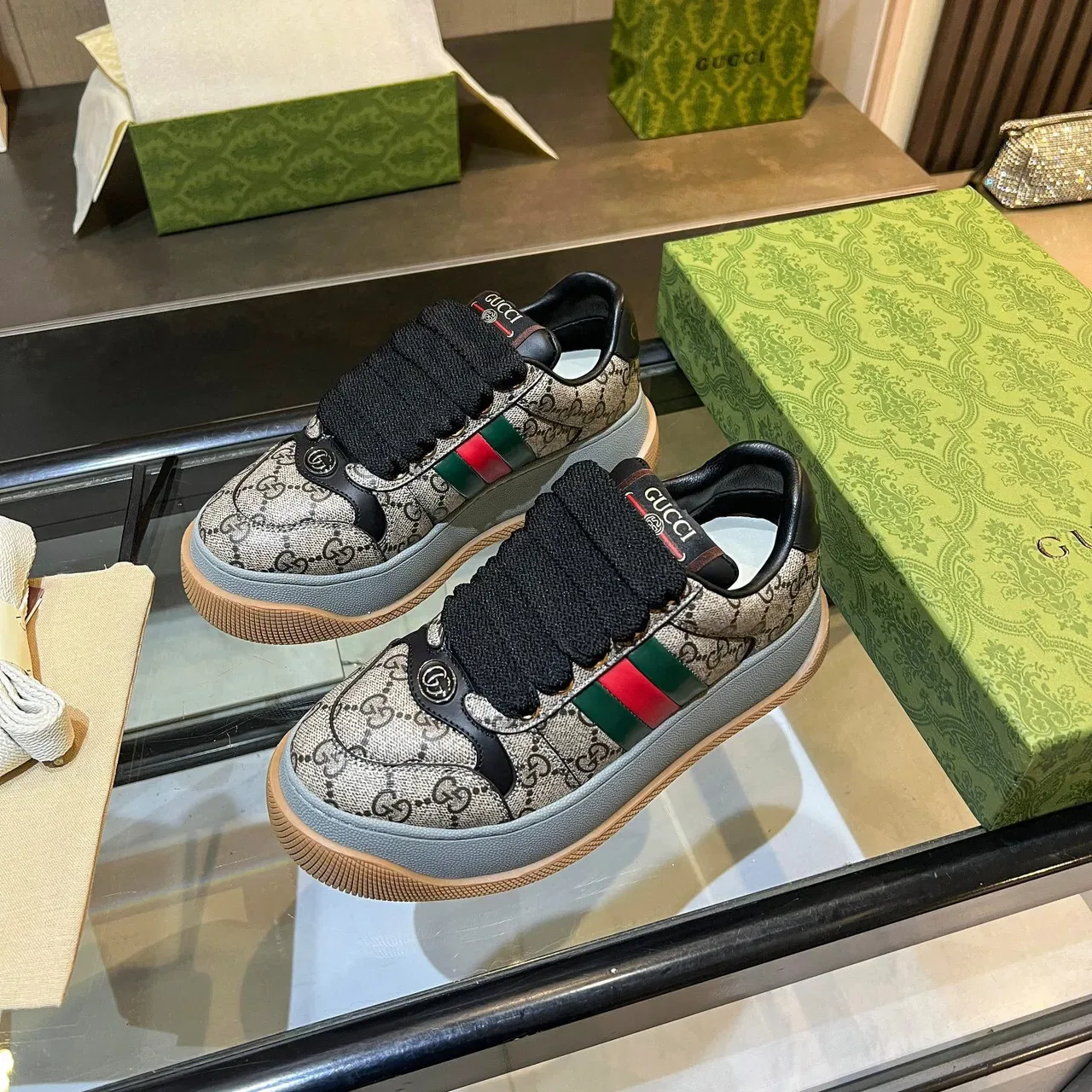 Gucci Screener Beige Monogram Canvas Vert Rouge Web Plateforme Lifestyle Sneakers 3