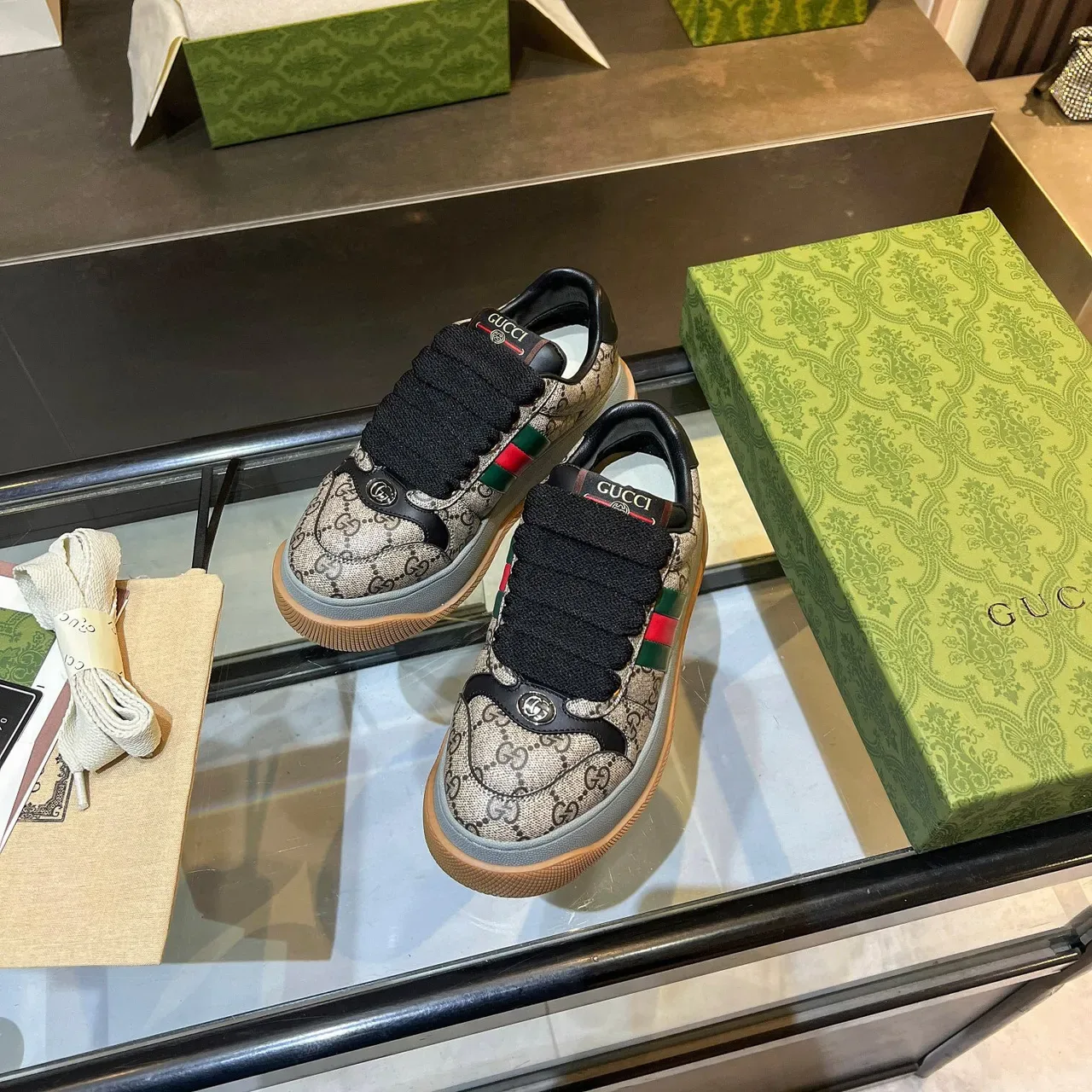 Gucci Screener Beige Monogram Canvas Vert Rouge Web Plateforme Lifestyle Sneakers 7
