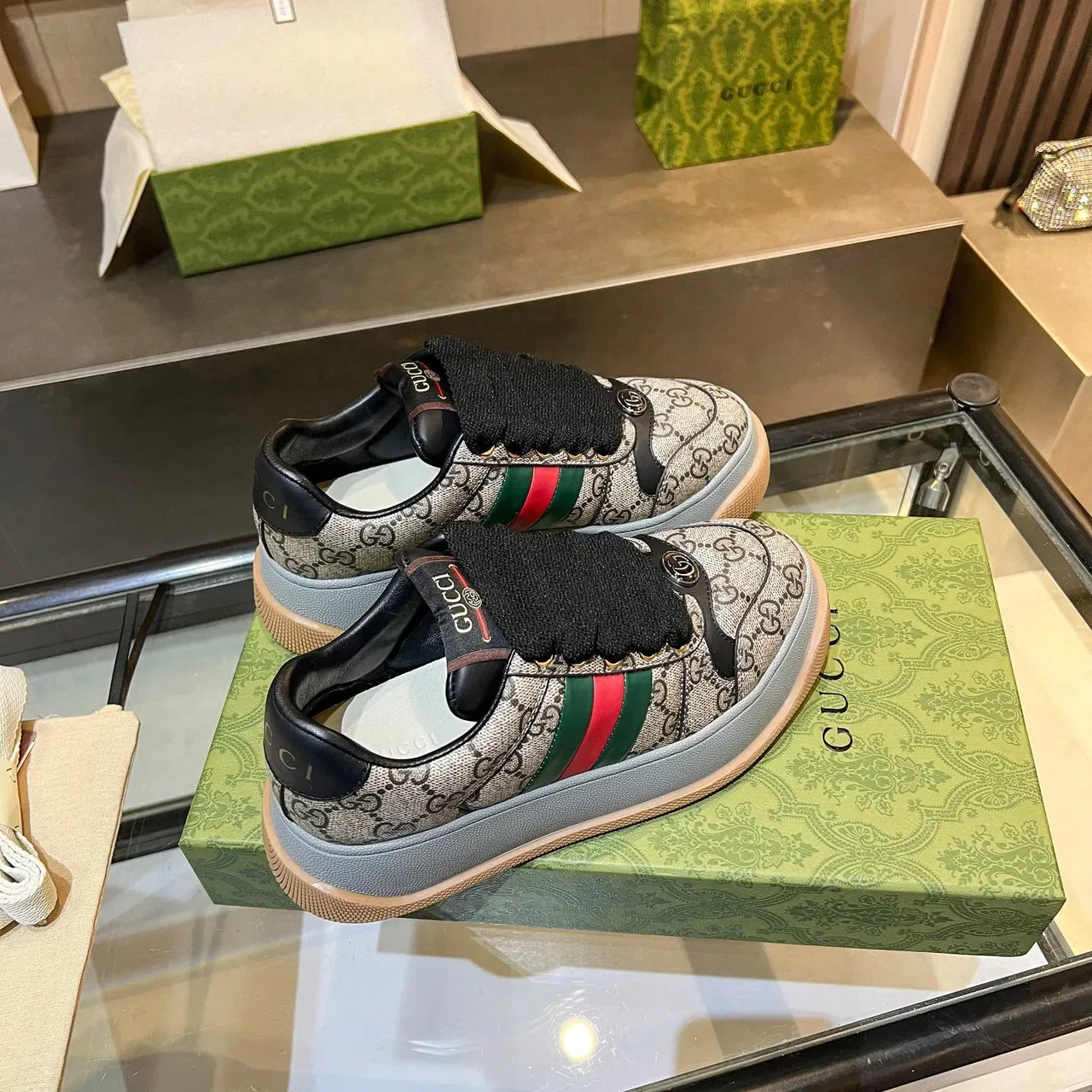 Gucci Screener Beige Monogram Canvas Vert Rouge Web Plateforme Lifestyle Sneakers 9