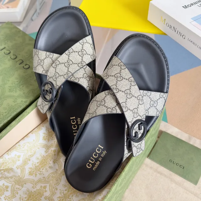 Gucci Screener GG Monogram Beige and Black Slippers 6