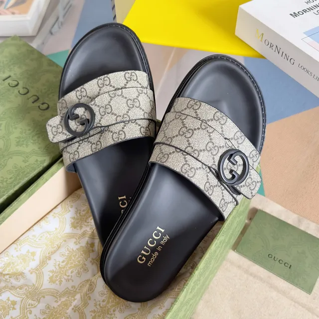 Gucci Screener GG Monogram Beige and Black Slippers 7