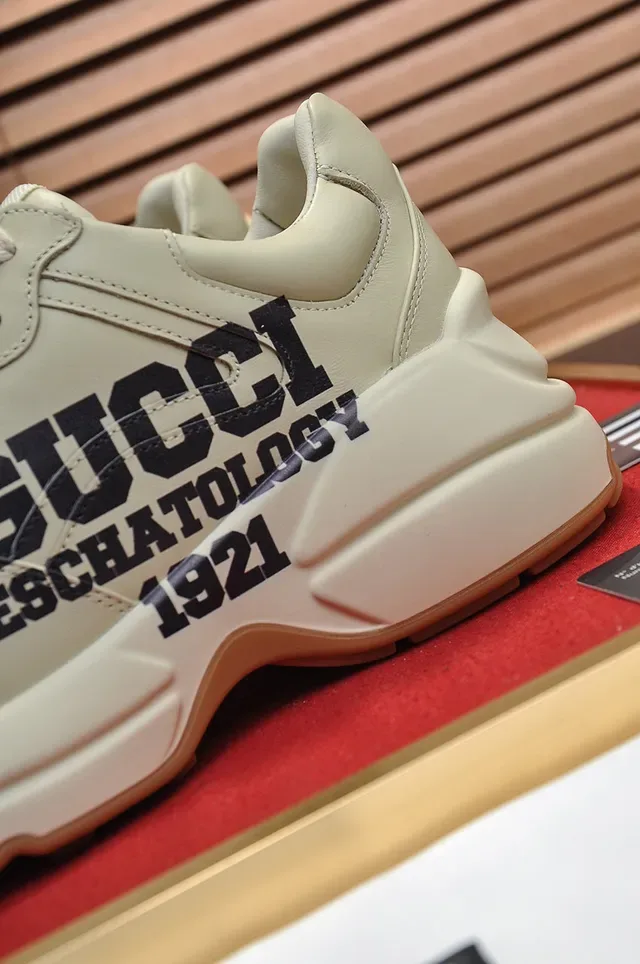 Gucci Screener Off-White Graphic-Print sneakers lifestyle 2