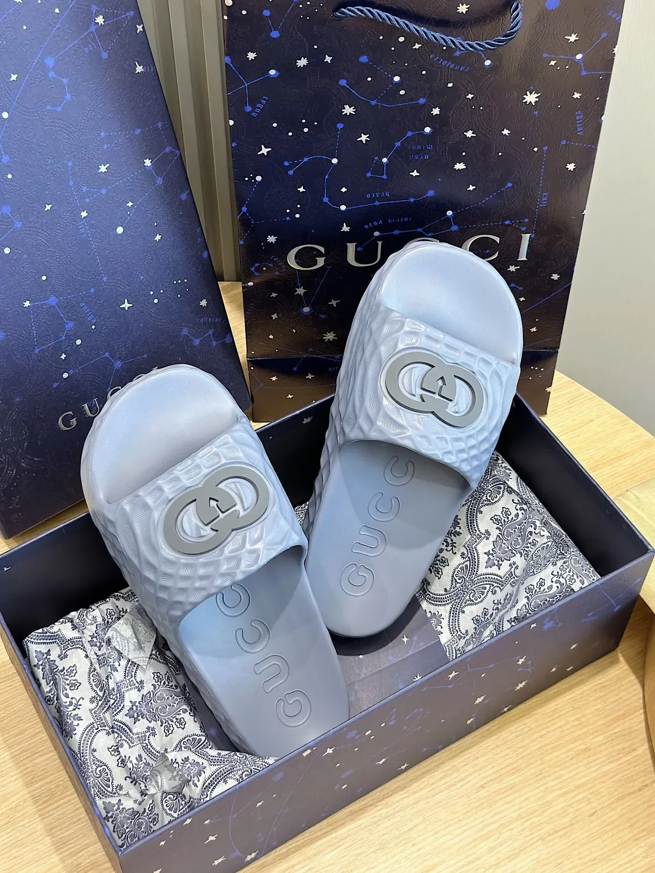 Gucci Screener Slide Translucent Gray Molded Rubber Slipper 7