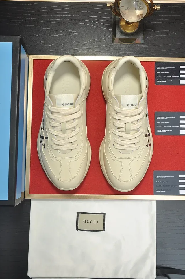 Gucci Screener Thank Print Off-White sneakers chunky 5