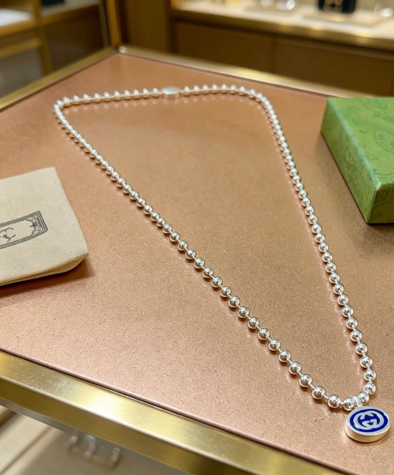 Gucci 银色蓝色球珠链双吊坠设计项链 2