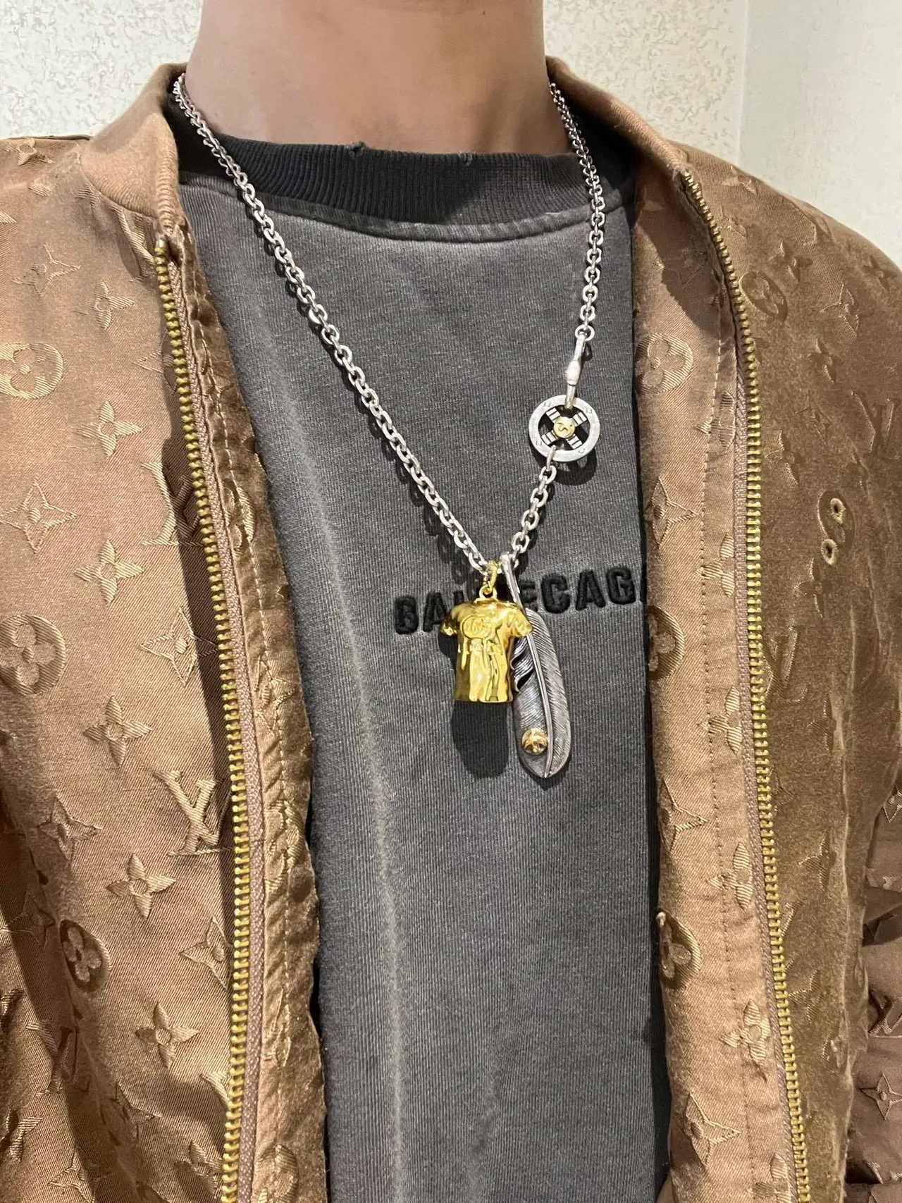 Gucci Silver Gold Chain Dual-Charm Pendant Necklace 8