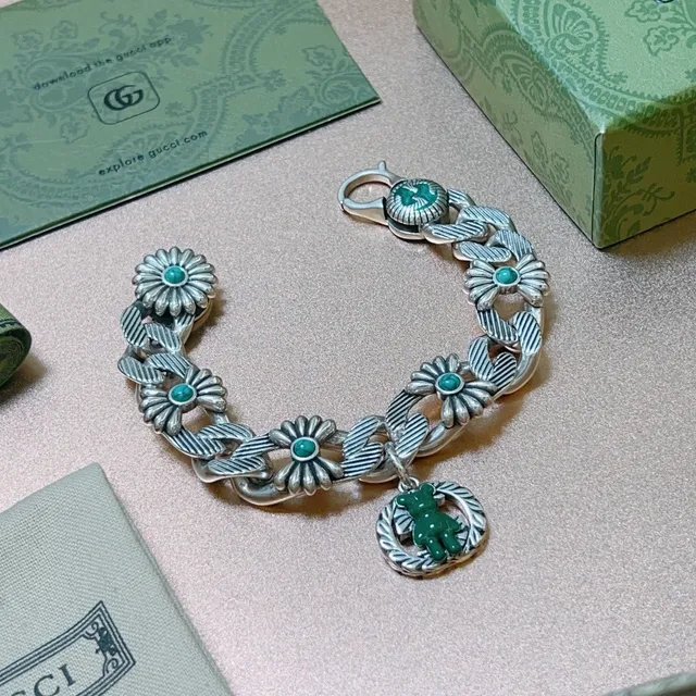 Gucci Silver Green Floral Daisy Links Turquoise Cabochon Stones Bracelet 2