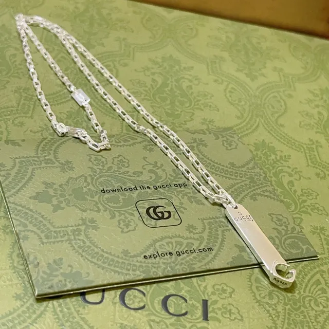 Gucci Silver Rectangular Pendant Necklace 9