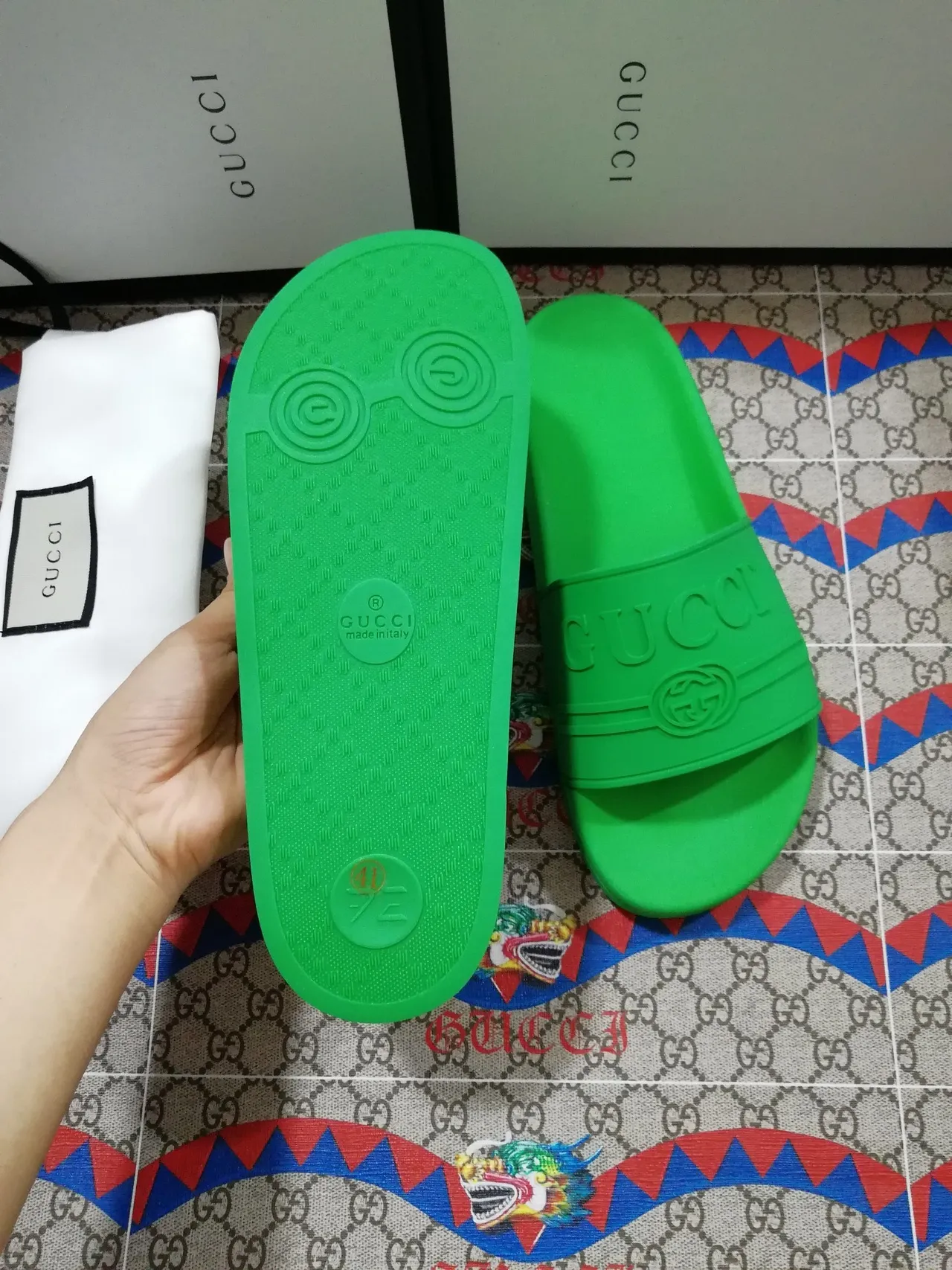 Gucci Slide Bright Green Molded Rubber Slippers 2
