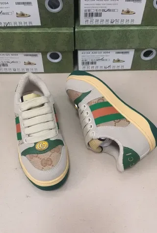 Gucci Tennis 1977 Beige Blue Red Green Striped Lifestyle Sneakers 18