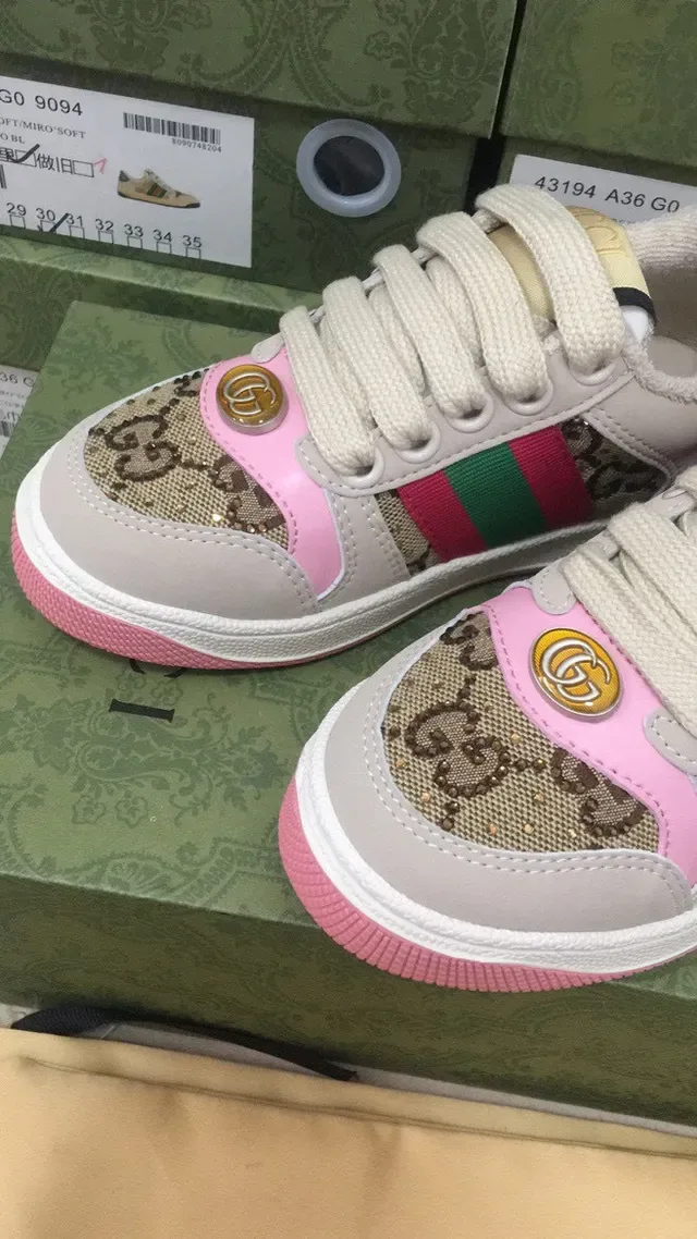 Gucci Tennis 1977 Beige Blue Red Green Striped Lifestyle Sneakers 23