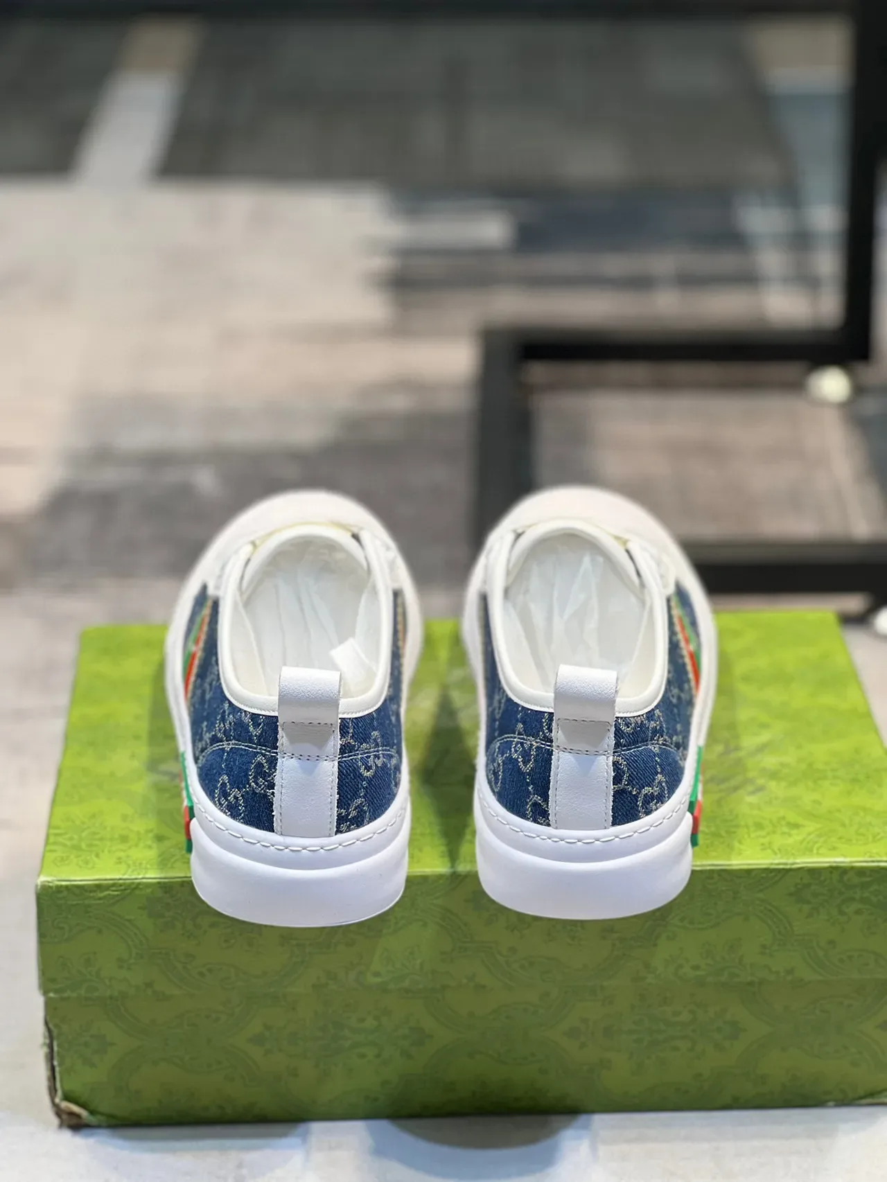 Gucci Tennis 1977 Sneakers Lifestyle en Denim et Blanc 2