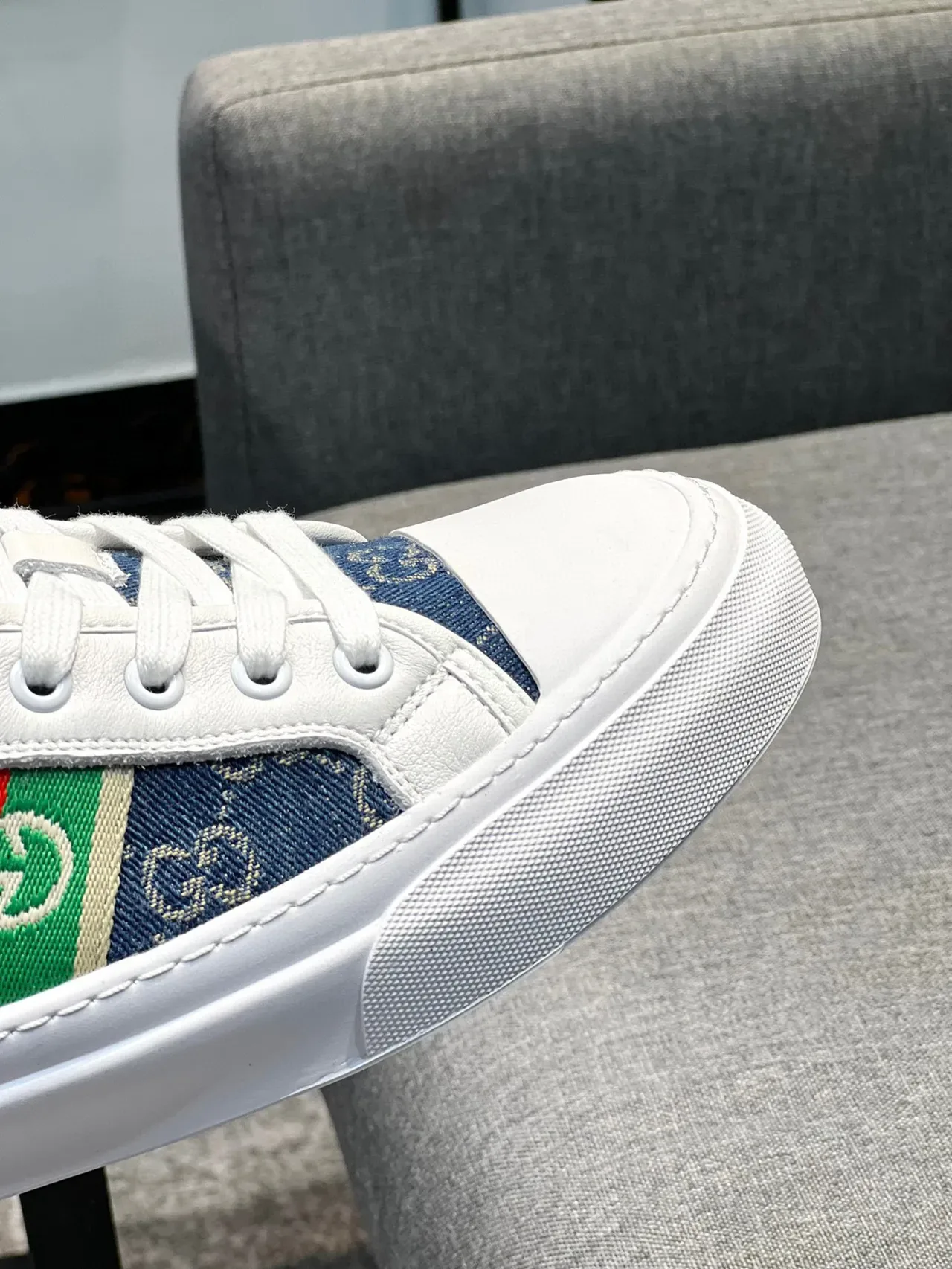 Gucci Tennis 1977 Sneakers Lifestyle en Denim et Blanc 3