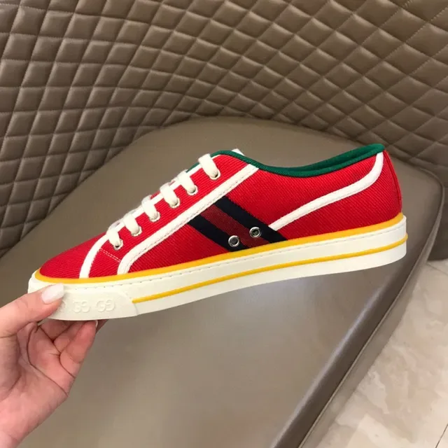 Sneakers Gucci Tennis 1977 Canvas Lifestyle rayure en web rouge 3