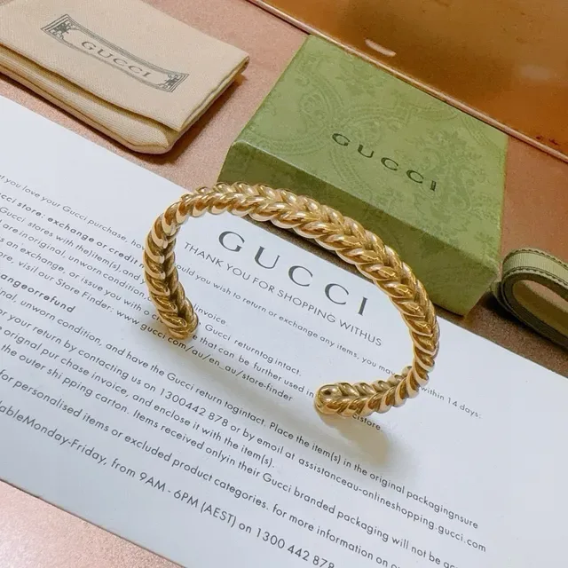 Gucci Twisted Rope Link Gold-Tone Open Cuff Bracelet 4