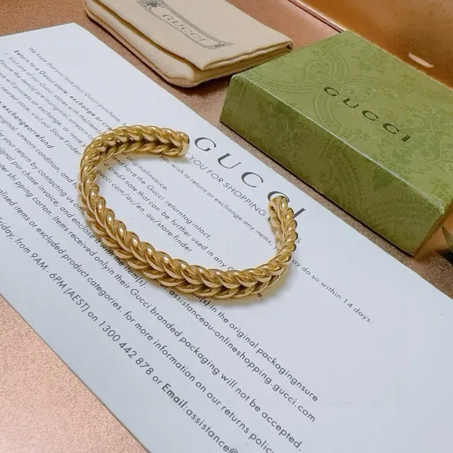 Gucci Twisted Rope Link Gold-Tone Open Cuff Bracelet 6